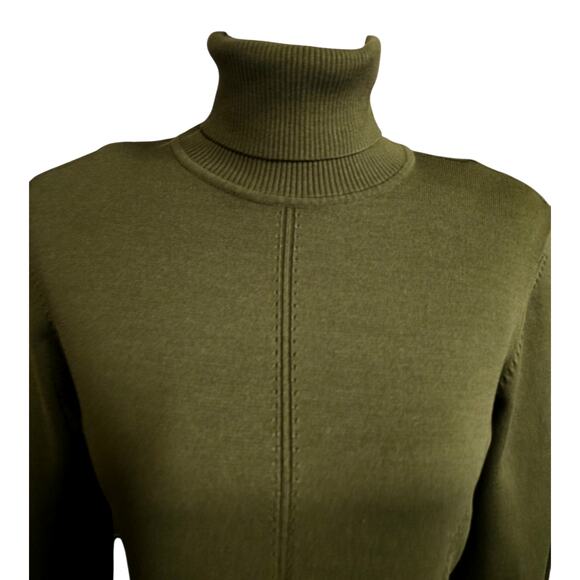 Carlisle Knit Turtleneck Sweater - Picture 3 of 5